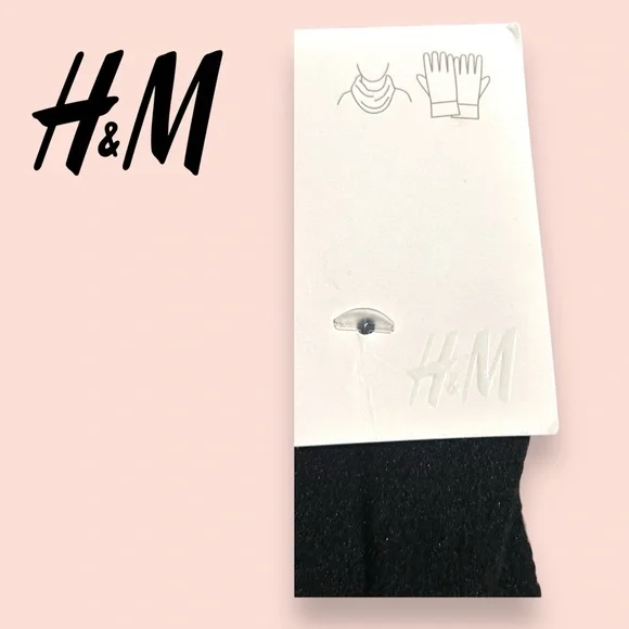 H&M Set of Tube Scarf and Gloves - Picture 4 of 6